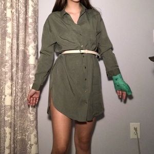 Over sized shirt dress **belt not included